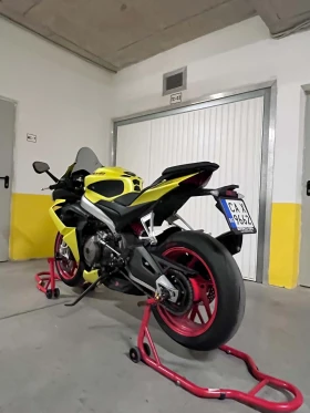 Aprilia Rs 660 ACID GOLD, снимка 3