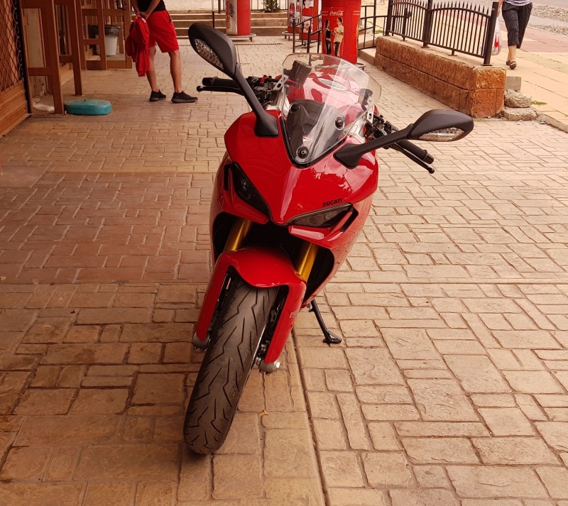 Ducati Panigale 950S Supersport 2022г, снимка 2 - Мотоциклети и мототехника - 43967107