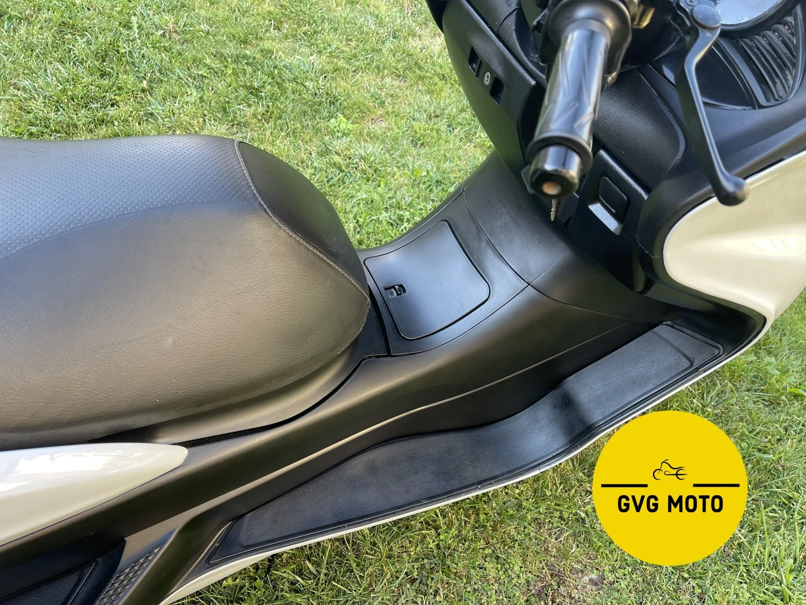 Yamaha Majesty 400  | Mobile.bg   12