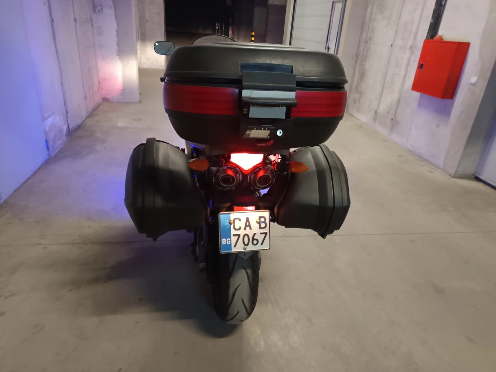 Yamaha Fazer, снимка 2 - Мотоциклети и мототехника - 54318172