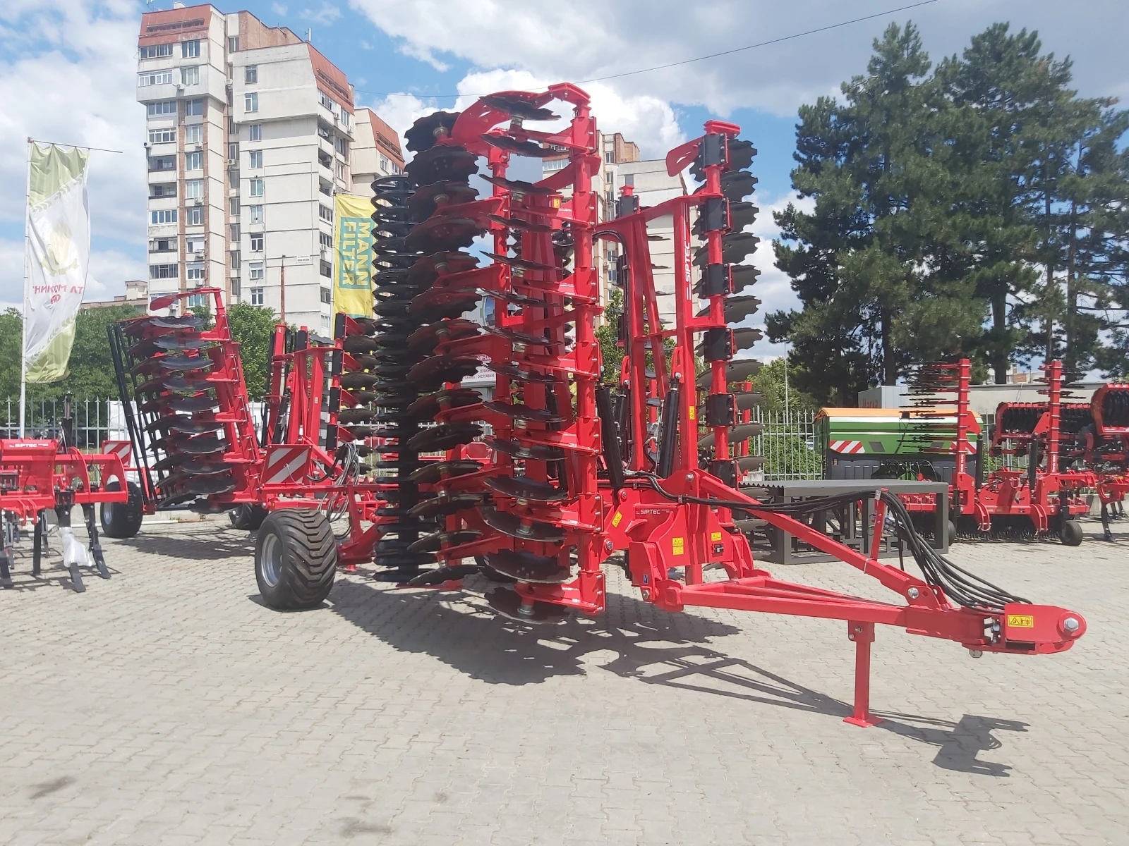 Брана Друга марка Компактна дискова бранаDiscoPLUS MR T 700, снимка 1