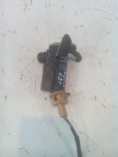 Помпа чистачки Форд Фокус (1)