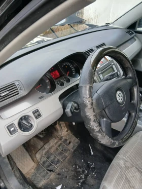 VW PASSAT , снимка 8 - Части - 53447762