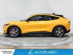 Ford Mustang Mach-E Select AWD АВТО КРЕДИТ, снимка 3