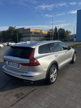 Volvo V60 Cross Country, снимка 12