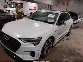 Audi E-Tron Premium Quattro, снимка 1