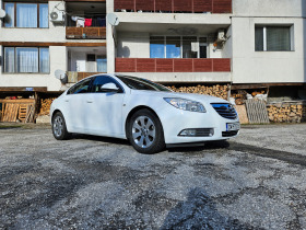 Opel Insignia 1.6 Бензин/Газ, снимка 5 - Автомобили и джипове - 42936823