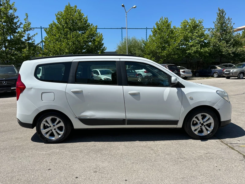 Dacia Lodgy 1.5dci/6 скорости/07.2017г/ЕURO6, снимка 5 - Автомобили и джипове - 46807191