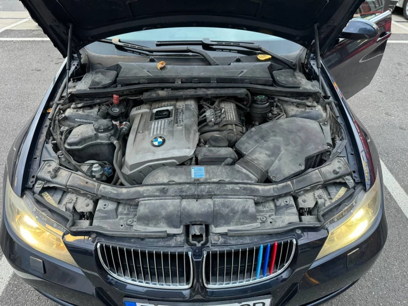 BMW 330 XI, снимка 11 - Автомобили и джипове - 47308151