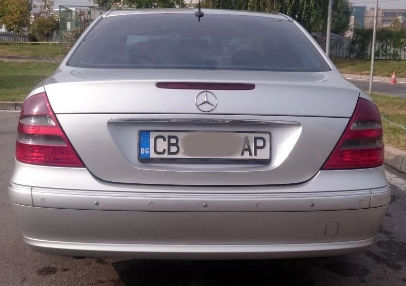 Mercedes-Benz E 320 Avantgarde, снимка 1 - Автомобили и джипове - 47825685