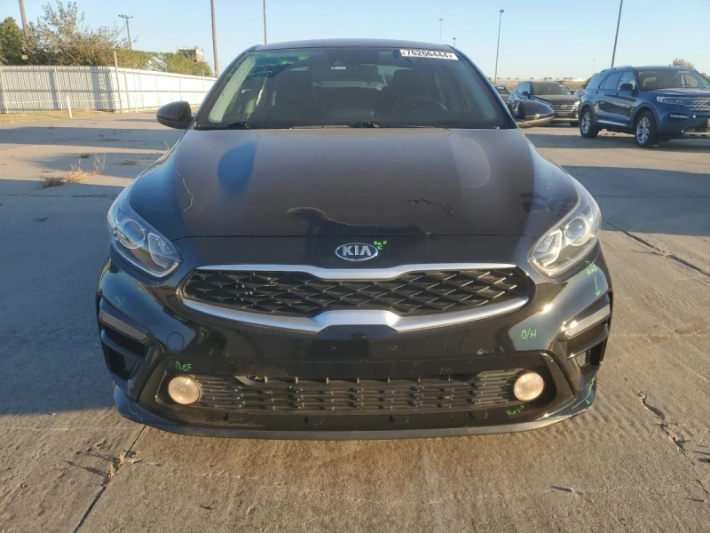 Kia Forte FE, снимка 5 - Автомобили и джипове - 48629328