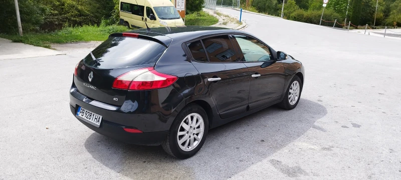Renault Megane 1.5 dci 110, снимка 5 - Автомобили и джипове - 52848532