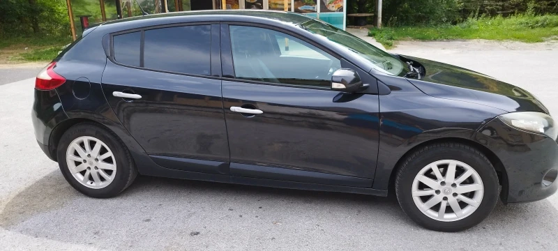 Renault Megane 1.5 dci 110, снимка 6 - Автомобили и джипове - 52848532