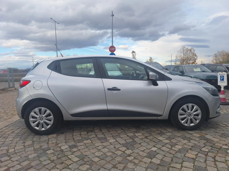 Renault Clio TCe 75к.с., снимка 7 - Автомобили и джипове - 52534508