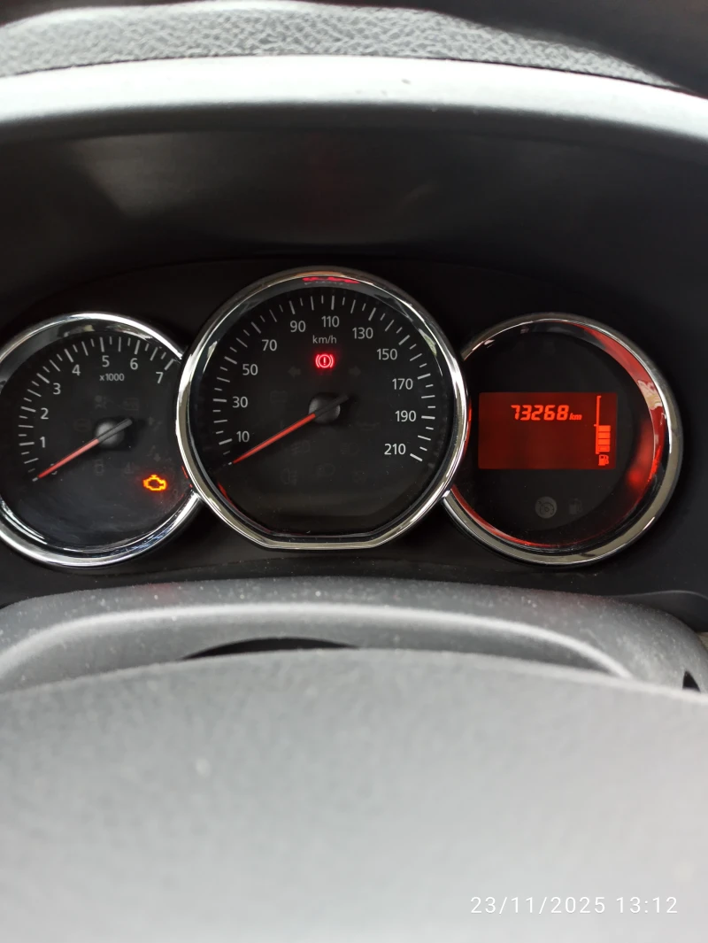 Dacia Dokker dci, снимка 8 - Автомобили и джипове - 52541930