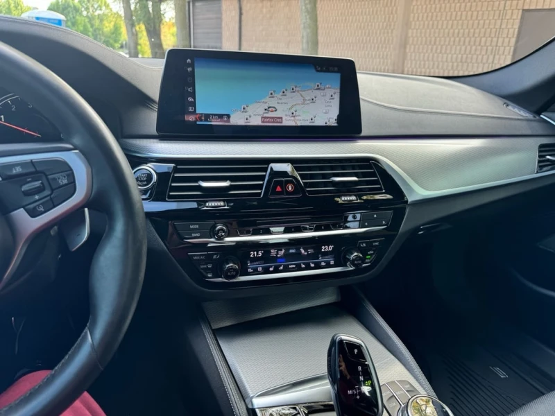 BMW 550 * M550i xDrive * CARFAX * ЦЕНА ДО БГ, снимка 9 - Автомобили и джипове - 53007555