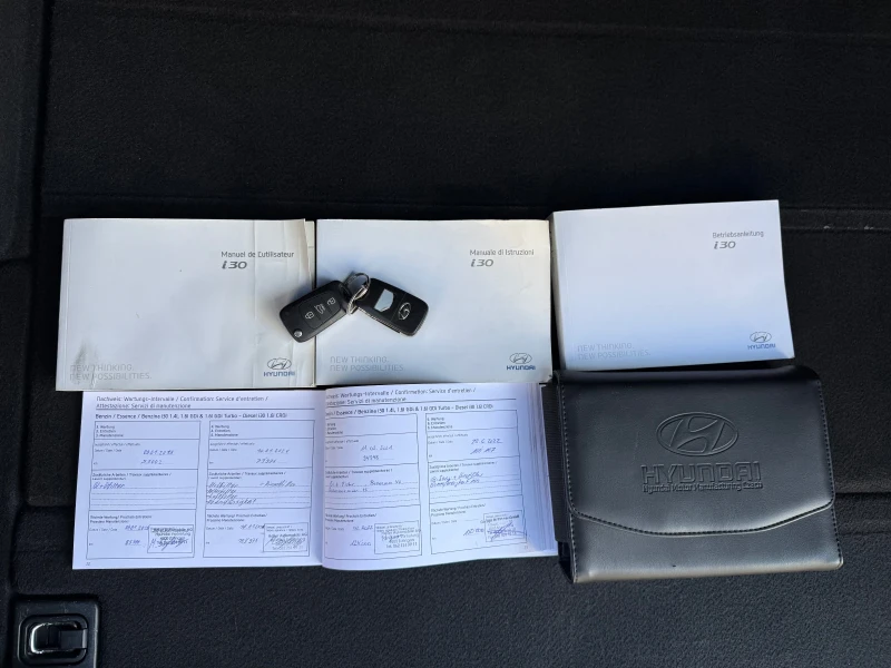 Hyundai I30 1.6 CRDi / AUTOMATIC / FACELIFT, снимка 17 - Автомобили и джипове - 53115084