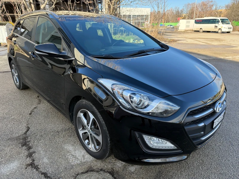 Hyundai I30 1.6 CRDi / AUTOMATIC / FACELIFT, снимка 2 - Автомобили и джипове - 53115084