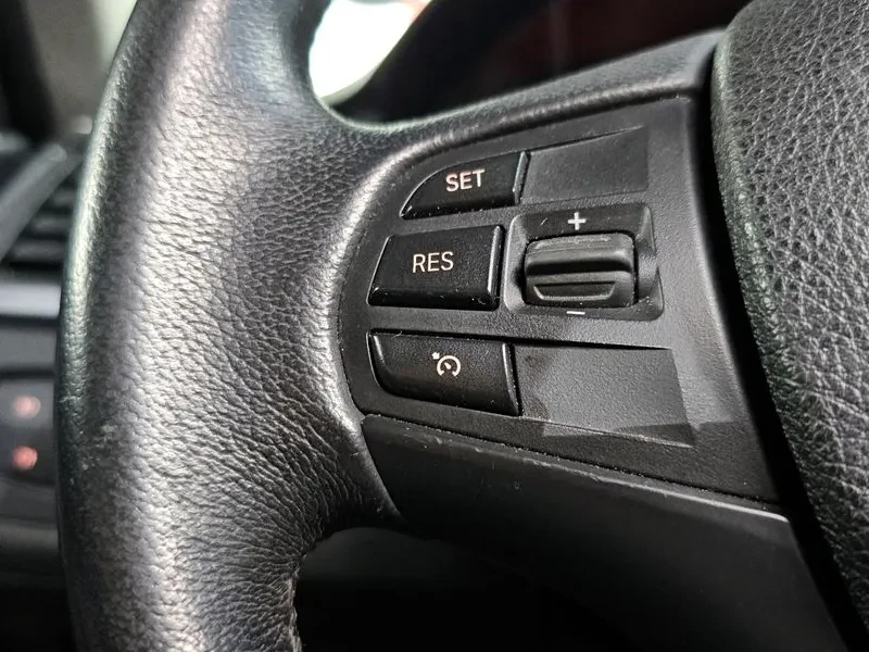 BMW 320 d, снимка 14 - Автомобили и джипове - 54202240