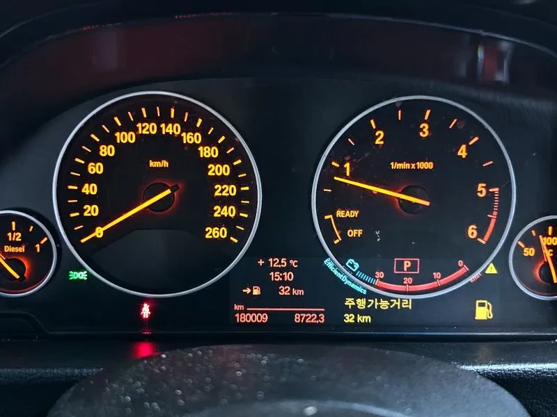 BMW 320 d, снимка 8 - Автомобили и джипове - 54202240