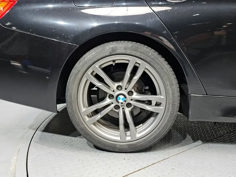 BMW 320 d, снимка 5 - Автомобили и джипове - 54202240