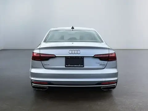Audi A4 S-Line* Quattro* Камера* Carplay, снимка 5 - Автомобили и джипове - 55601695