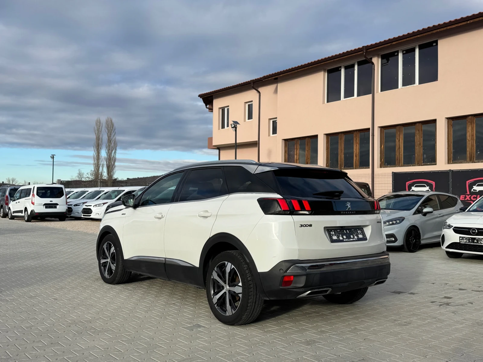 Peugeot 3008 GT-LINE PANORAMA FULL - изображение 3