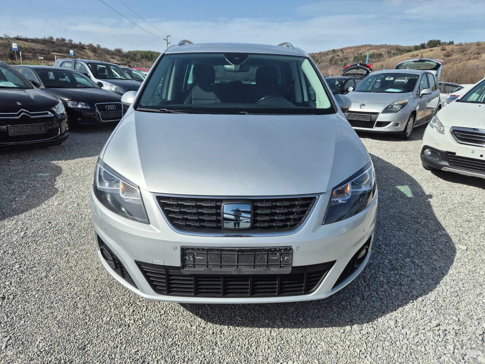 Seat Alhambra 2.0 TDI DSG Xcellence - изображение 3
