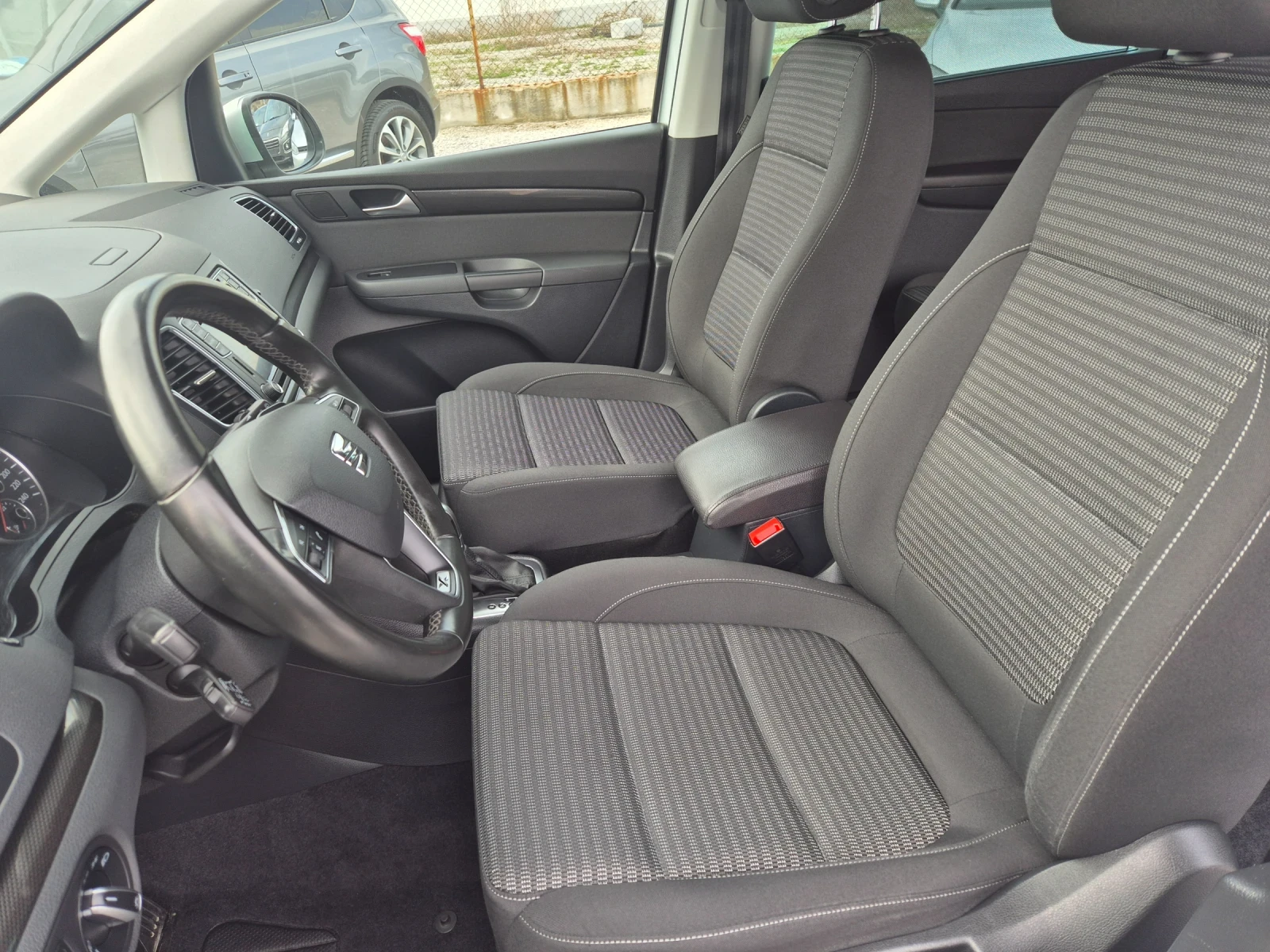 Seat Alhambra 2.0 TDI DSG Xcellence - изображение 10