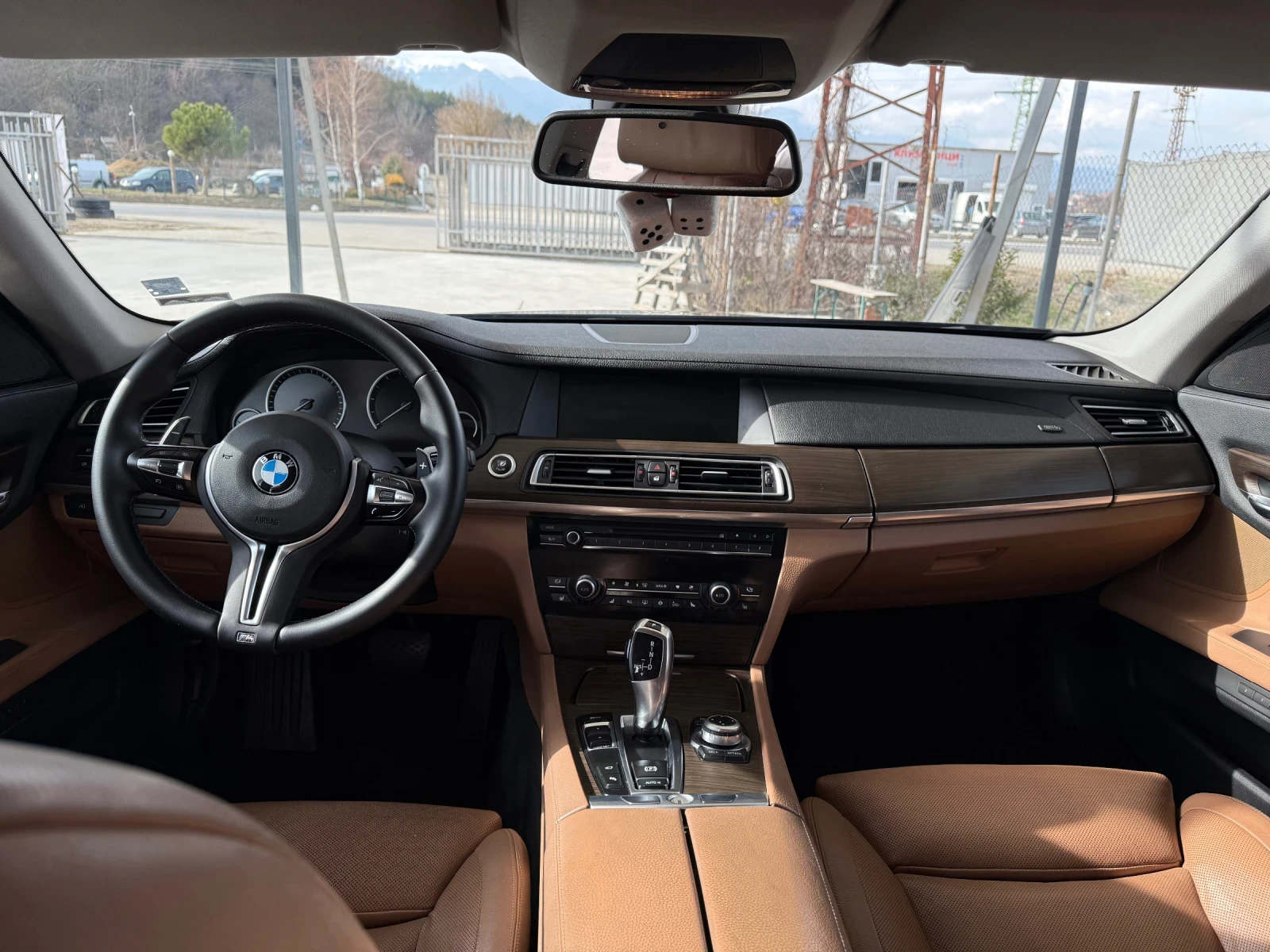 BMW 740 Подгрев* Обдухване* Вакум* ХЕД ЪП* обслужен мотор - изображение 10