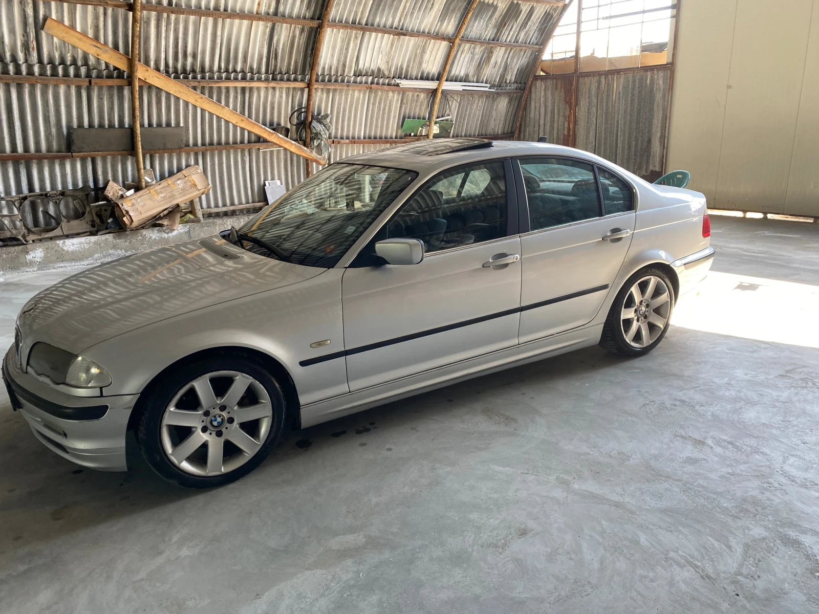 BMW 325  - изображение 3