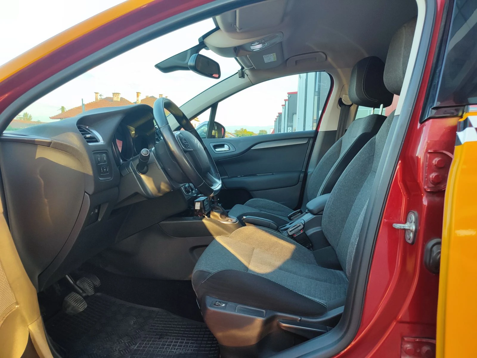 Citroen C4 1.6* BlueHDI* NAVI* 120кс*  - изображение 8