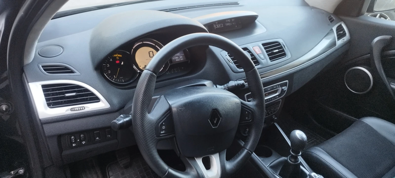 Renault Megane 1.5 dci 110 | Mobile.bg � ����������� 11
