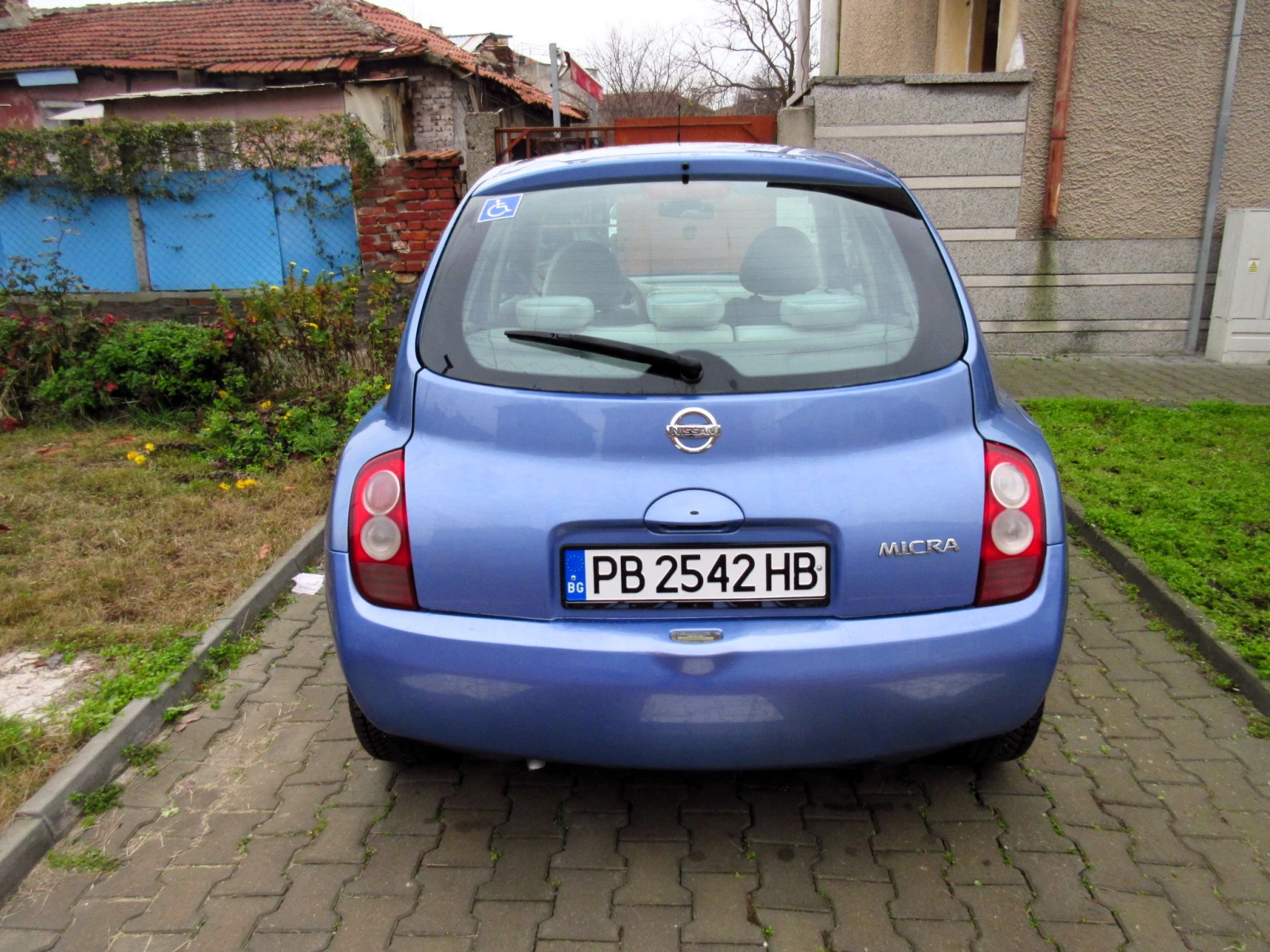 Nissan Micra 1.4i - изображение 4