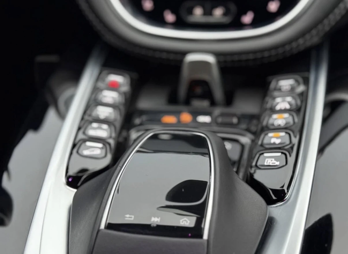 Aston Martin DBX ��������� * * CLEAN CARFAX * * ���� ������ * *  | Mobile.bg � ����������� 4