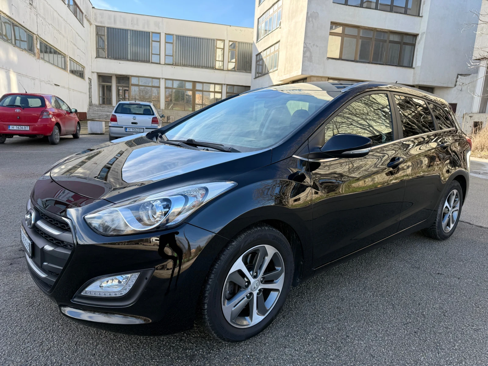 Hyundai I30 1.6 CRDi / AUTOMATIC / FACELIFT - изображение 7