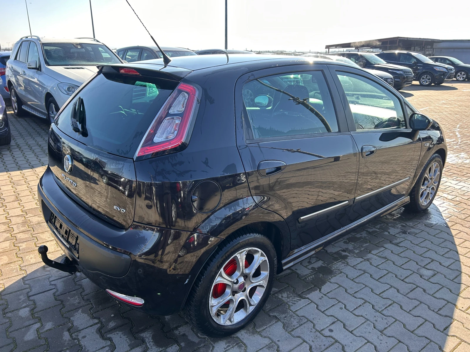 Fiat Punto EVO 1.4i EURO 5 - изображение 6