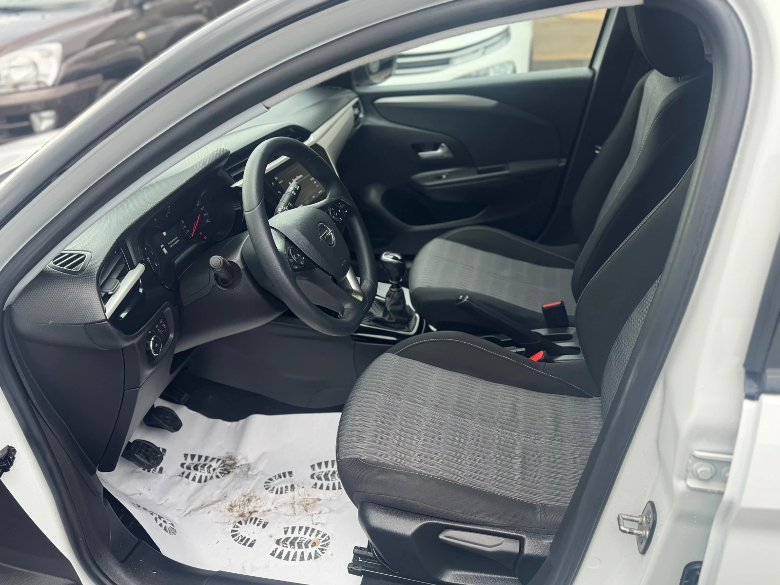 Opel Corsa 1.5d ENJOY , снимка 6 - Автомобили и джипове - 53344011