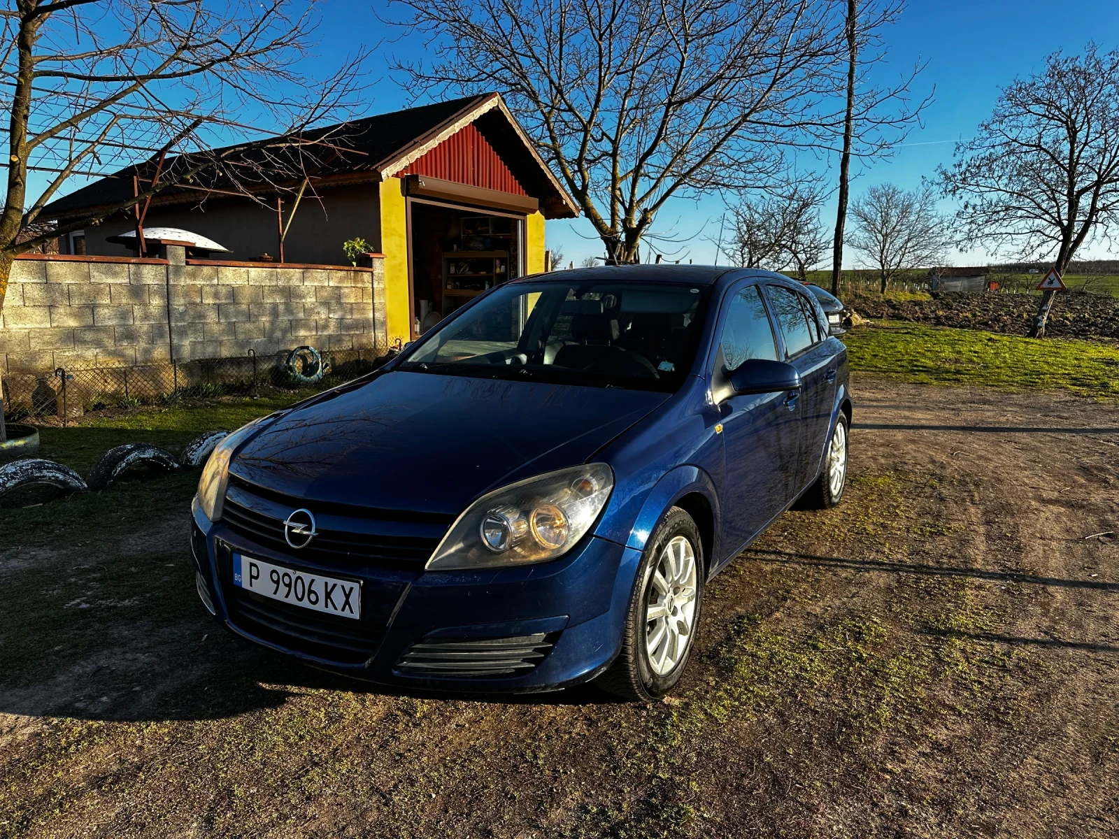 Opel Astra 1.7 CDTI ISUZO, снимка 2 - Автомобили и джипове - 53758036