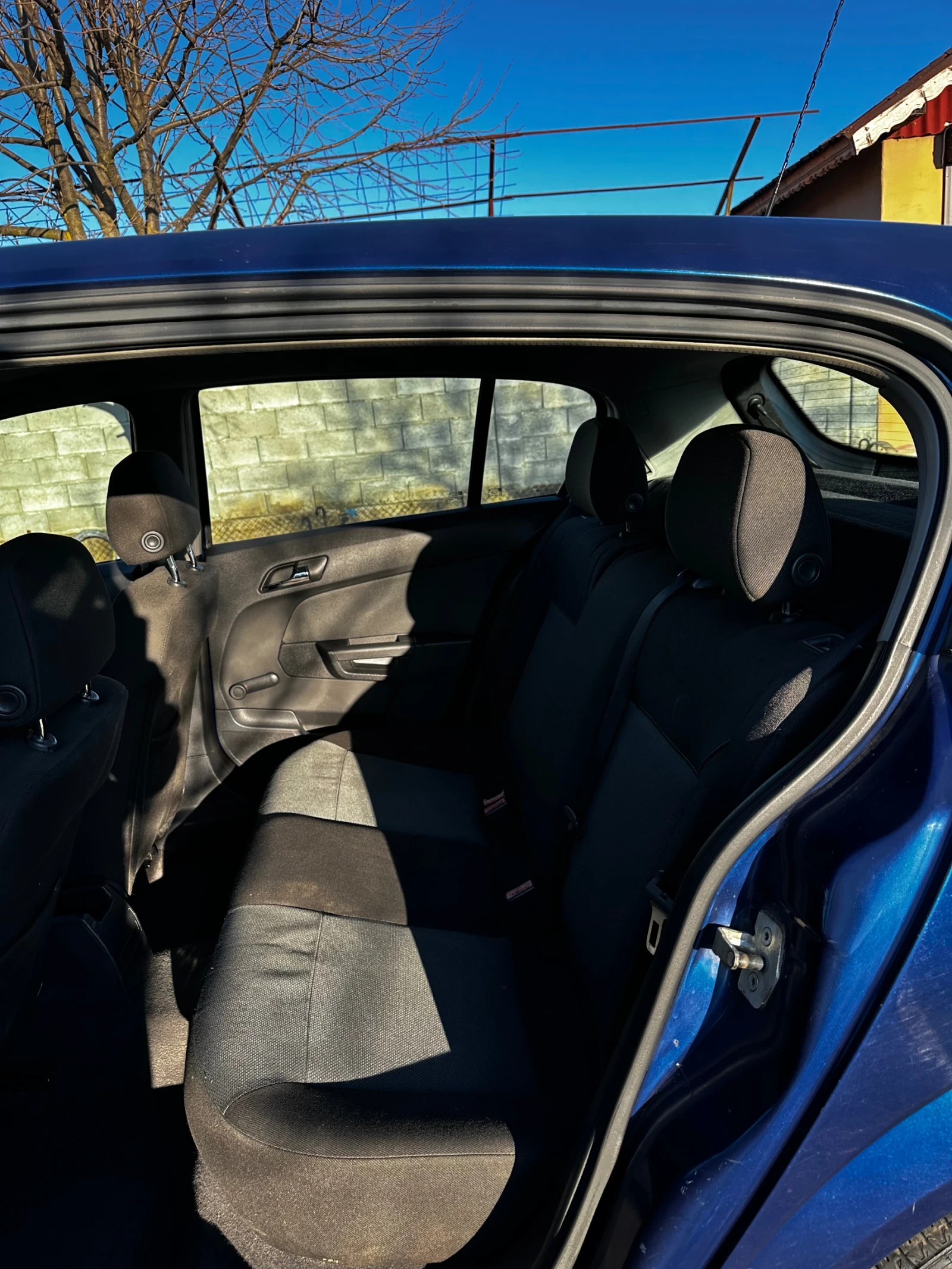 Opel Astra 1.7 CDTI ISUZO, снимка 8 - Автомобили и джипове - 53758036