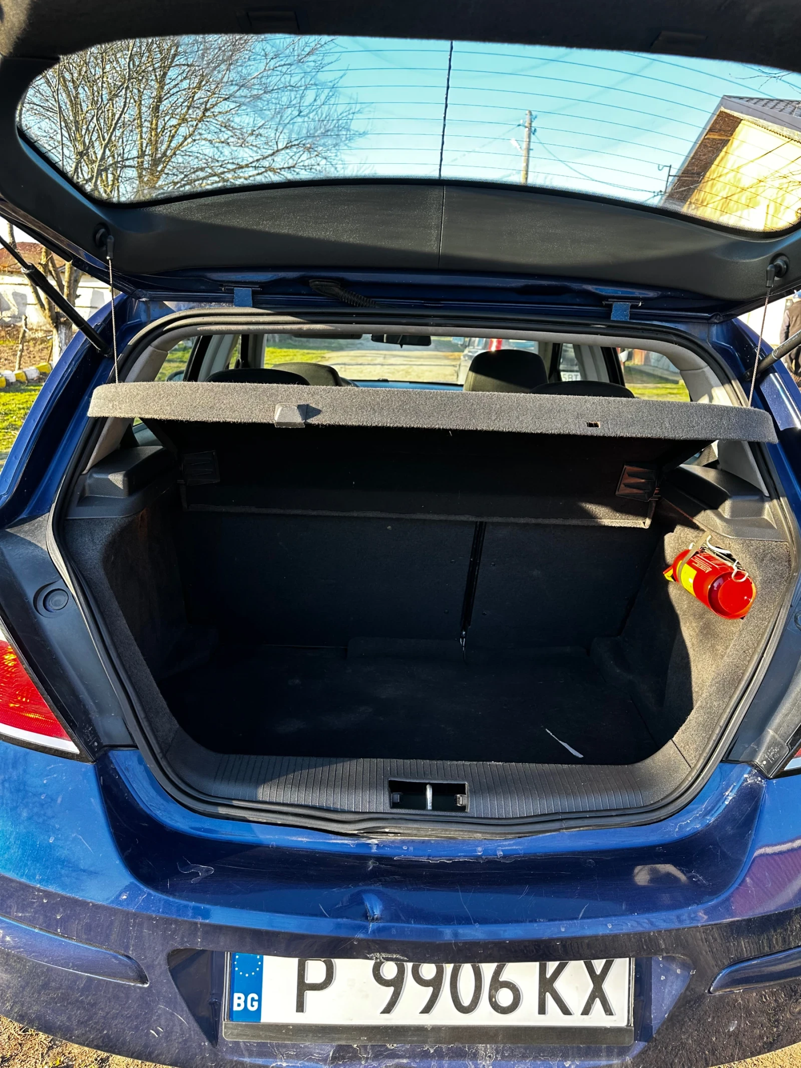 Opel Astra 1.7 CDTI ISUZO, снимка 7 - Автомобили и джипове - 53758036