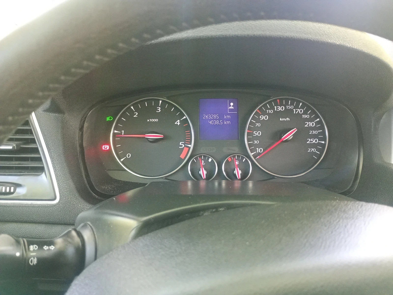 Renault Laguna, снимка 5 - Автомобили и джипове - 54033064