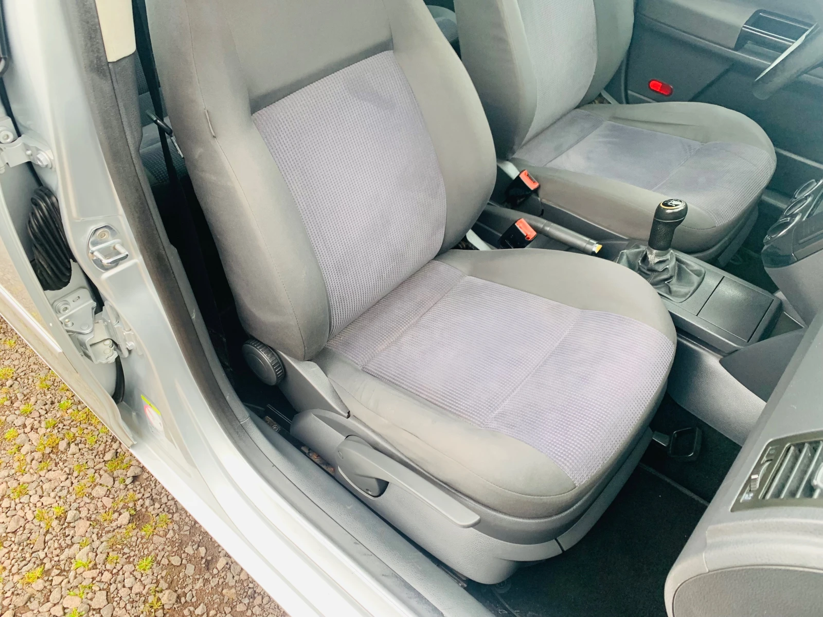 VW Polo 1.4tdi НОВА!!!, снимка 15 - Автомобили и джипове - 54057294