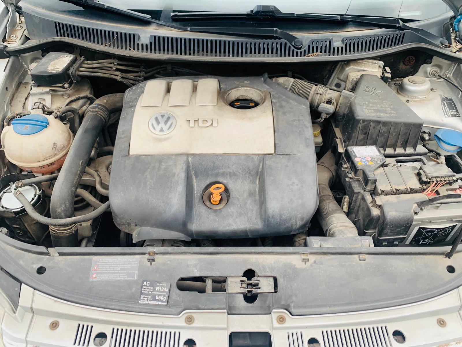 VW Polo 1.4tdi НОВА!!!, снимка 17 - Автомобили и джипове - 54057294