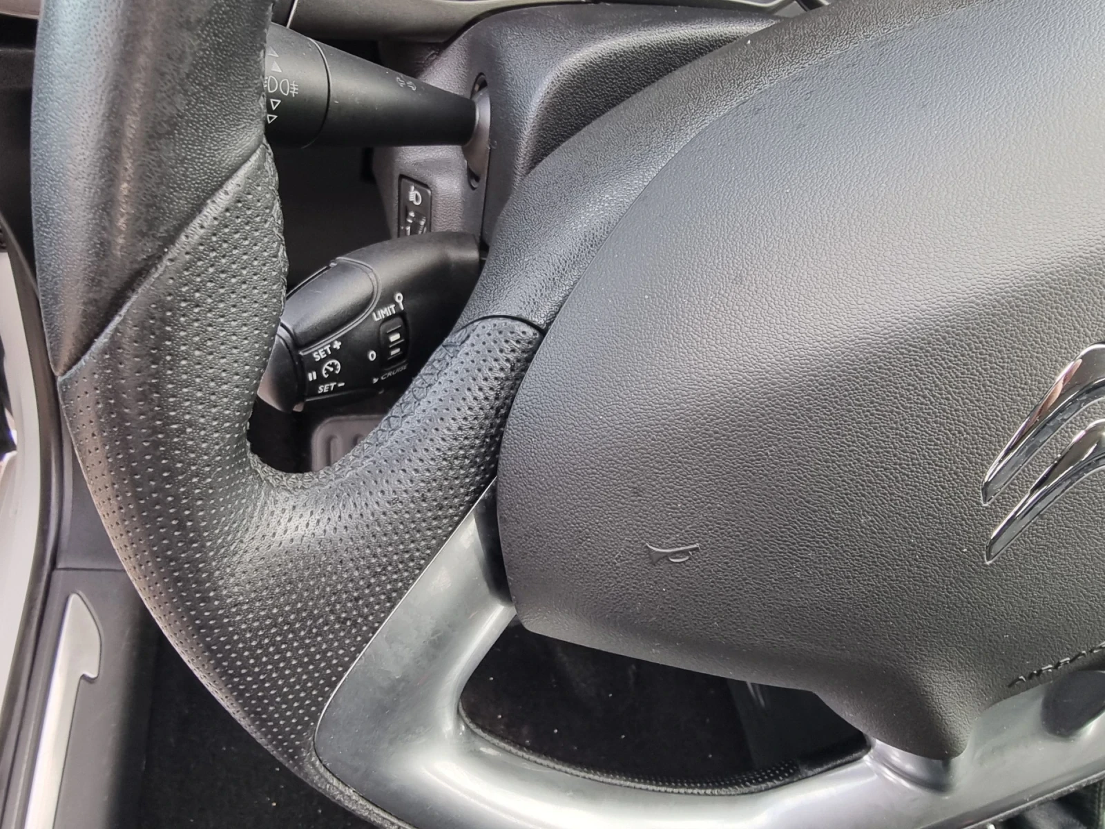 Citroen C3 1, 6HDI exclusive, снимка 12 - Автомобили и джипове - 54068150