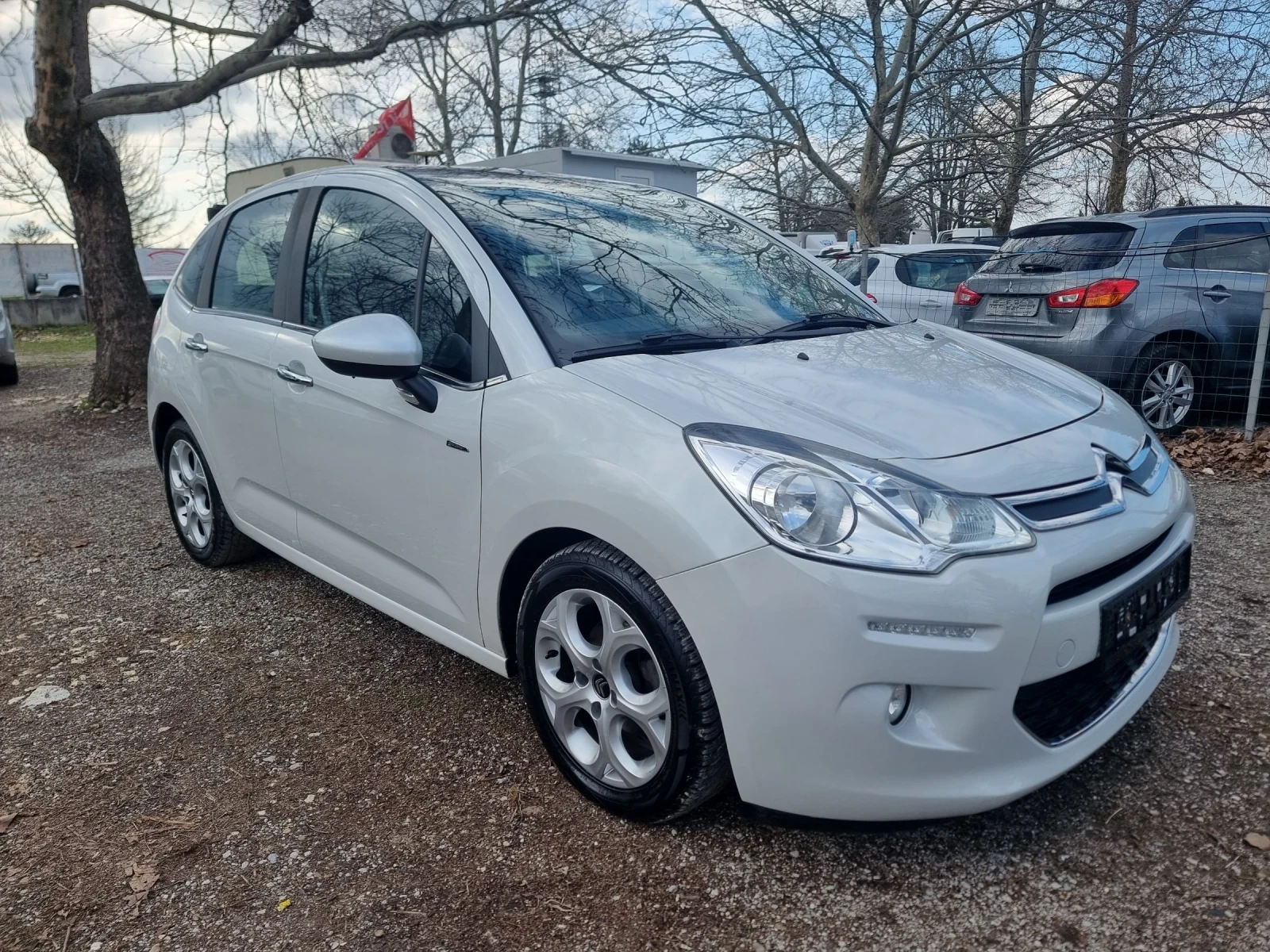 Citroen C3 1, 6HDI exclusive, снимка 3 - Автомобили и джипове - 54068150