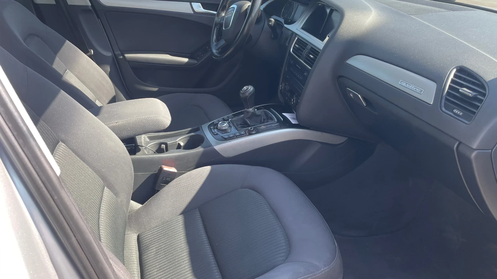 Audi A4 A4 B8 170 к.с Quttro, снимка 15 - Автомобили и джипове - 54151178