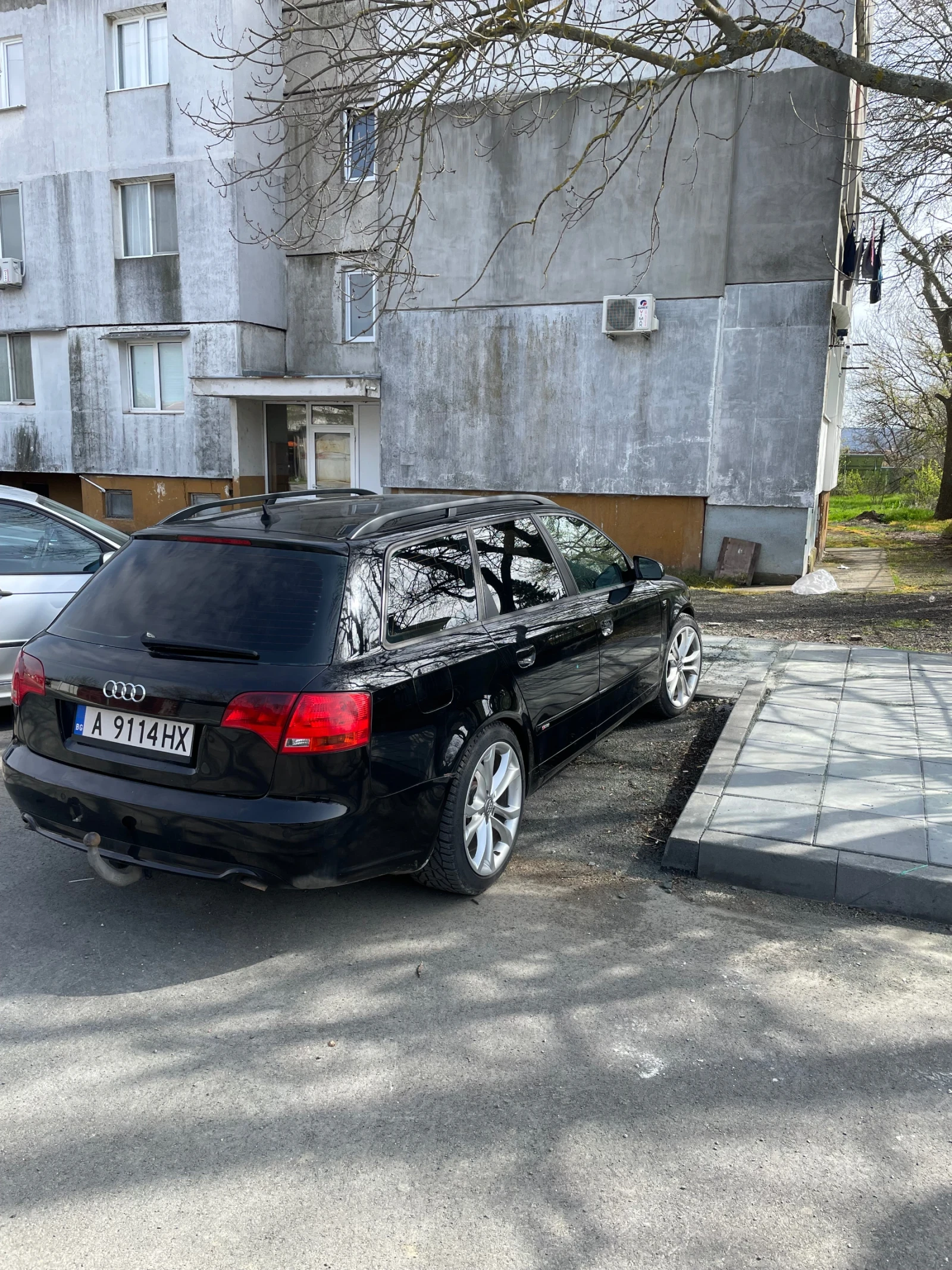 Audi A4 Audi A4 2.5 TDI B7 SLINE, снимка 2 - Автомобили и джипове - 54315665