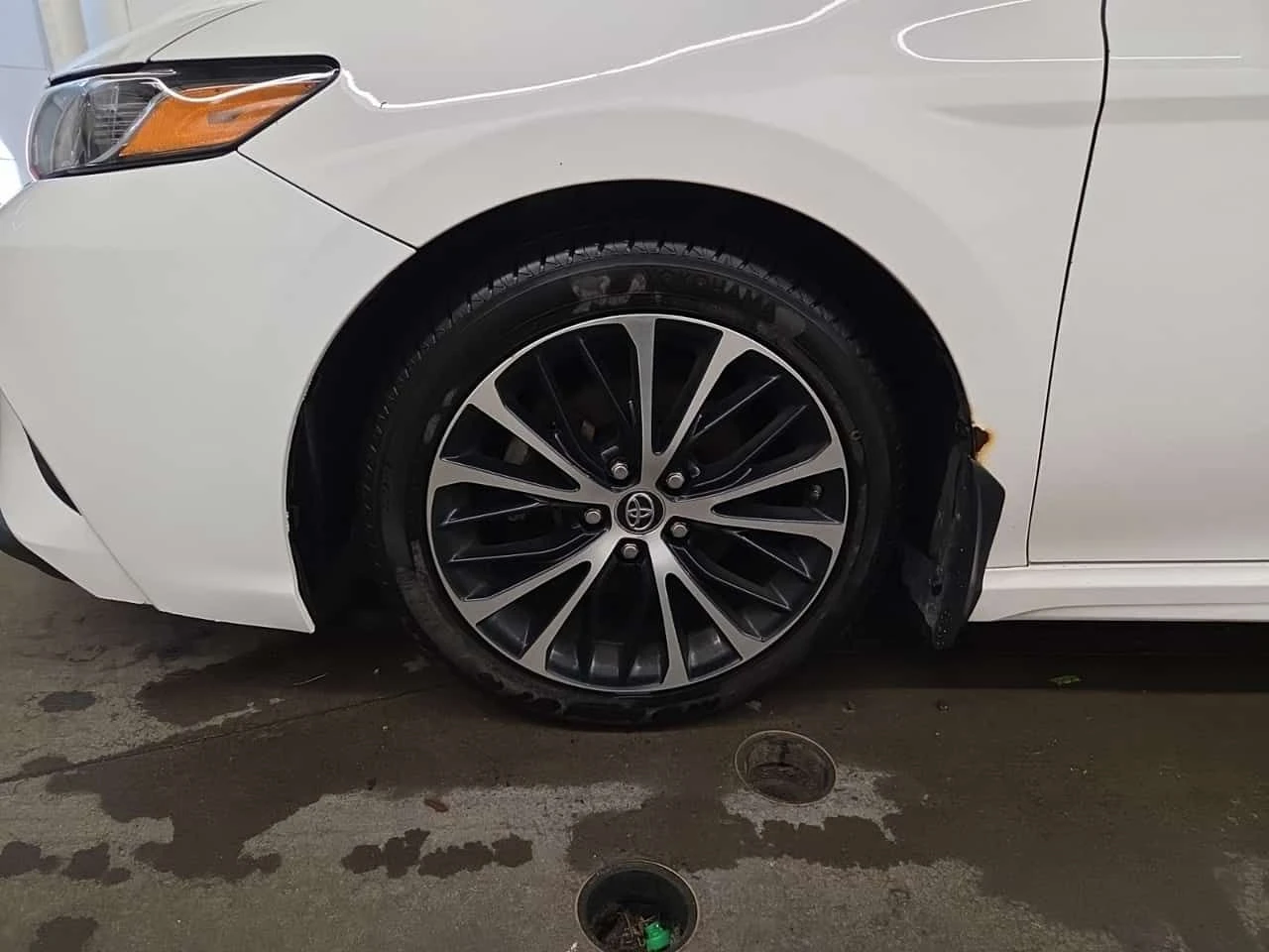 Toyota Camry * SE * BLIND SPOT * CARFAX * , снимка 7 - Автомобили и джипове - 55602926