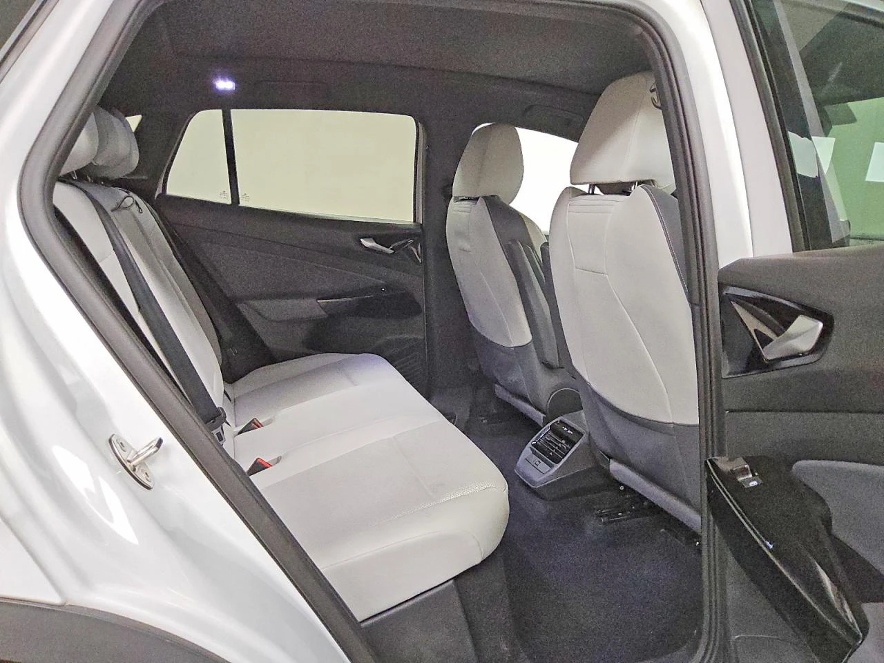 VW ID.4 * PRO* S* RWD* , снимка 12 - Автомобили и джипове - 55873525
